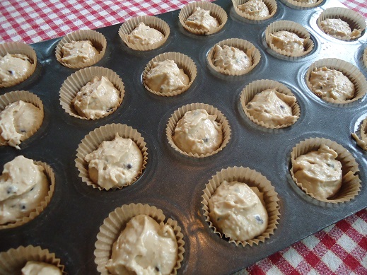 Freeze muffin batter in the tin!